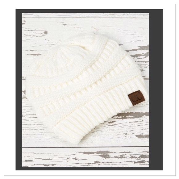 White Ponytail Beanie, NWOT - Picture 2 of 2